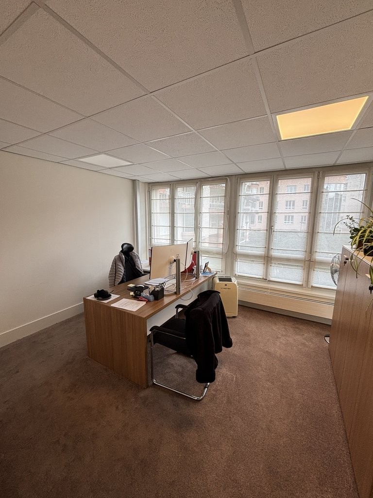 ufficio di 293m²
