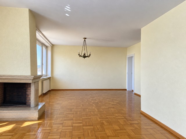 appartamento di 5 locali, foto 1 di 10