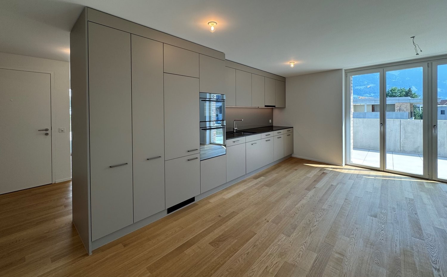 appartamento di 2 ½ locali, foto 1 di 9