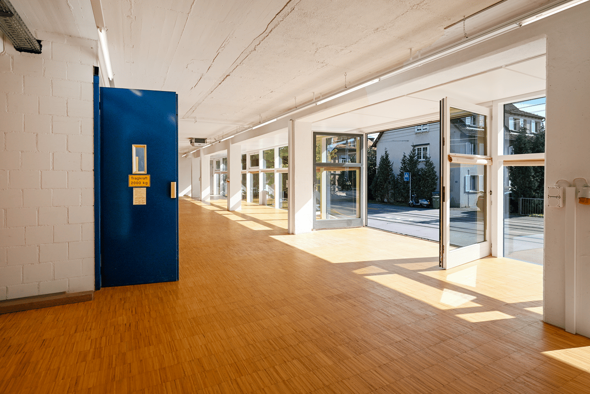 654m² ufficio