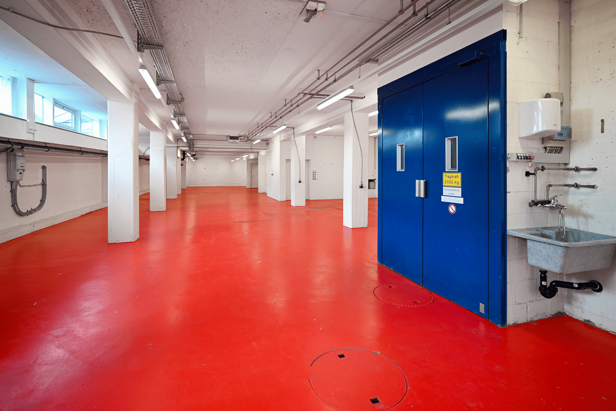 654m² ufficio