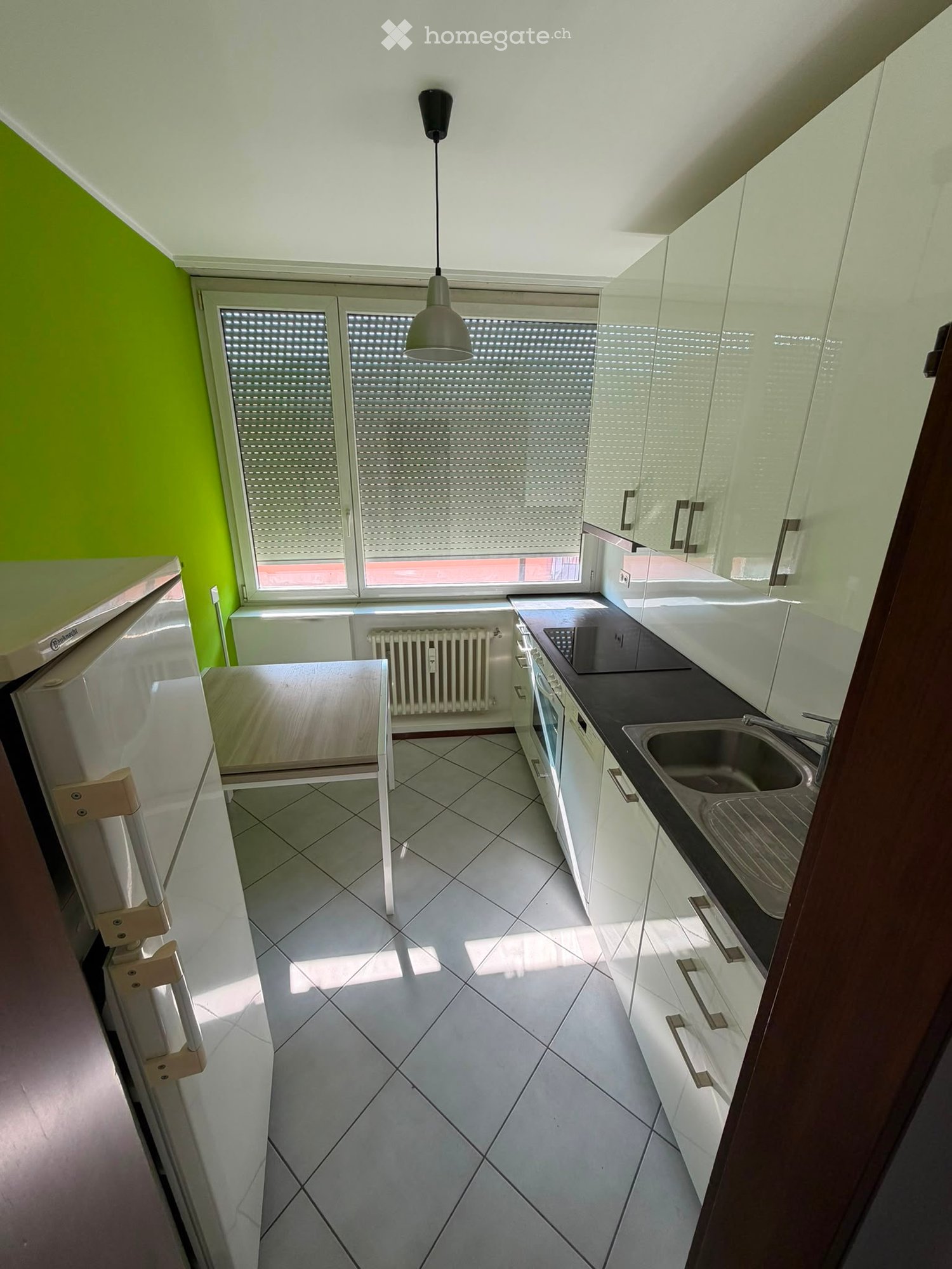 5 rooms apartment