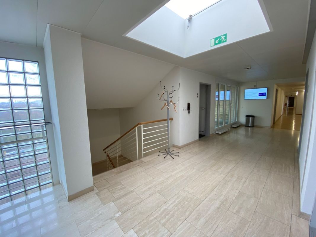 13m² office