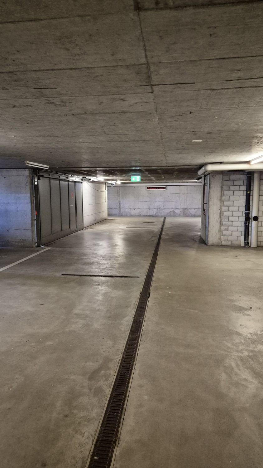 Place de parc souterraine de 16m²