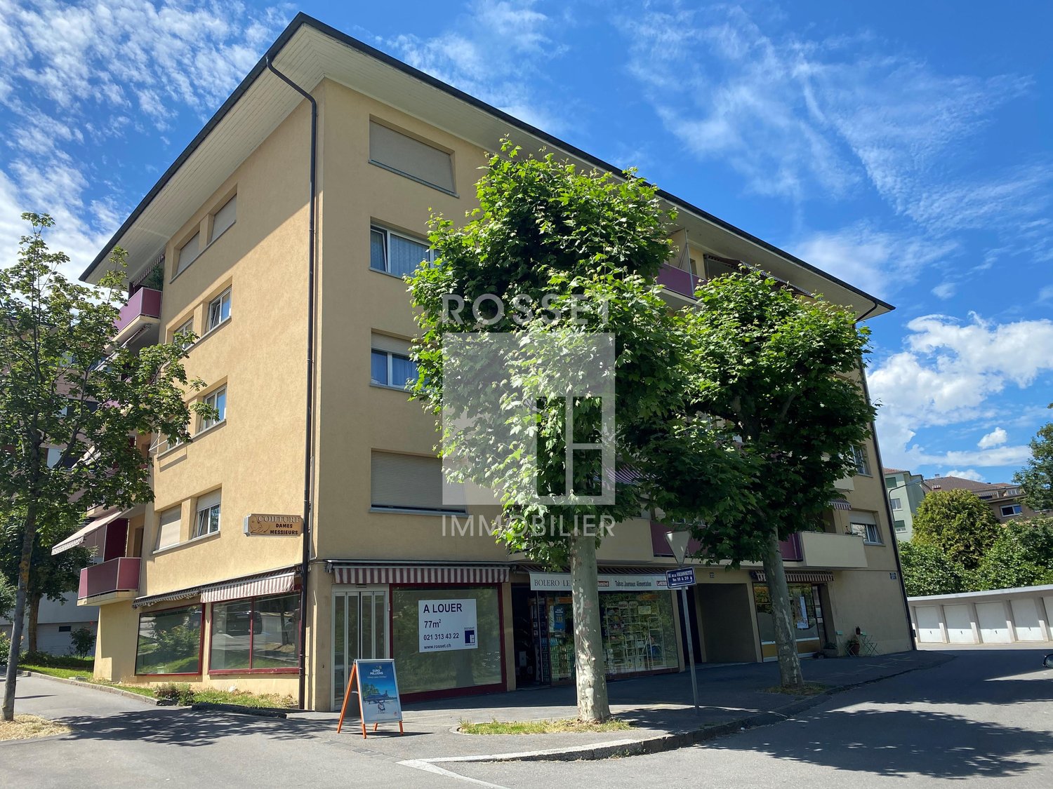 40m² arcade