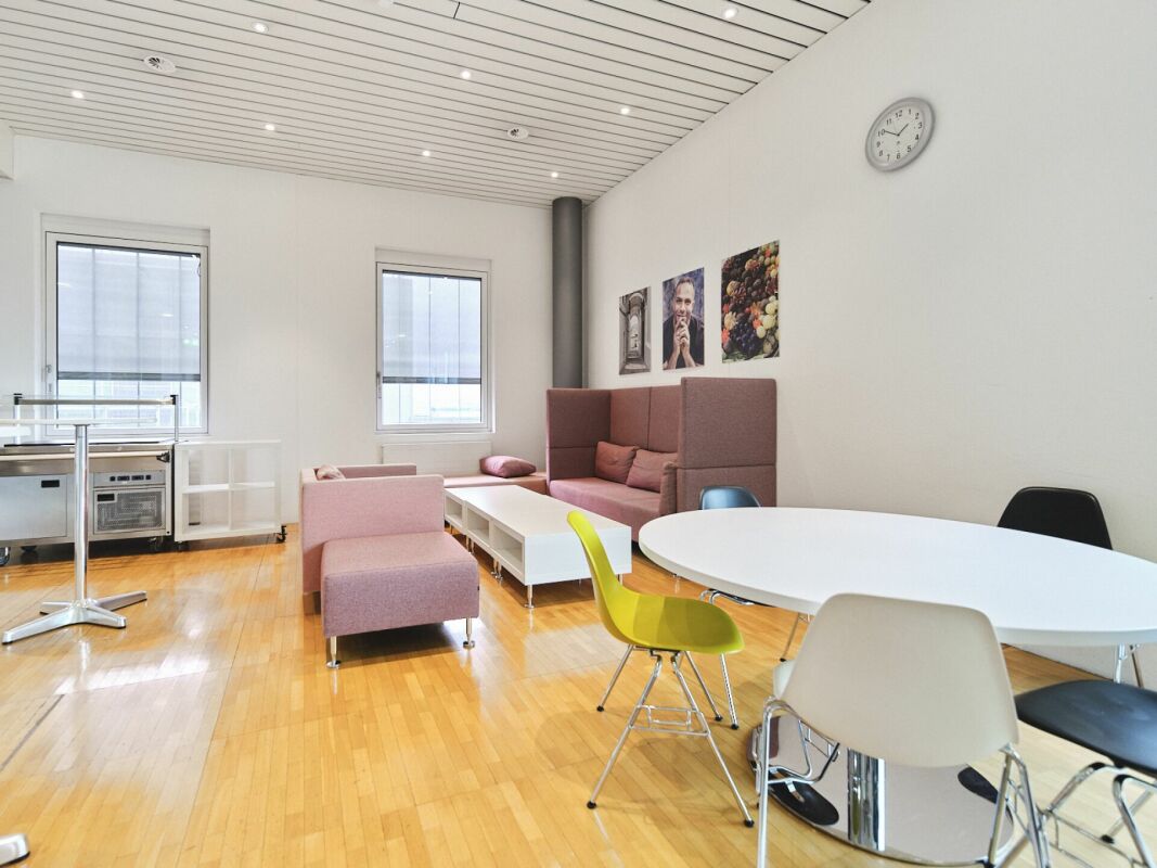 1200m² ufficio