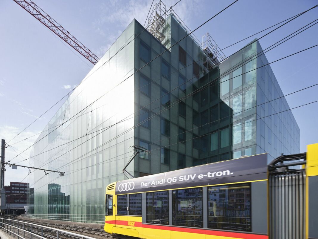 1200m² ufficio