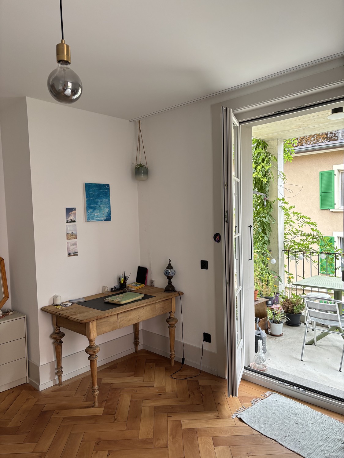 Camera in un appartamento condiviso, foto 3 di 3