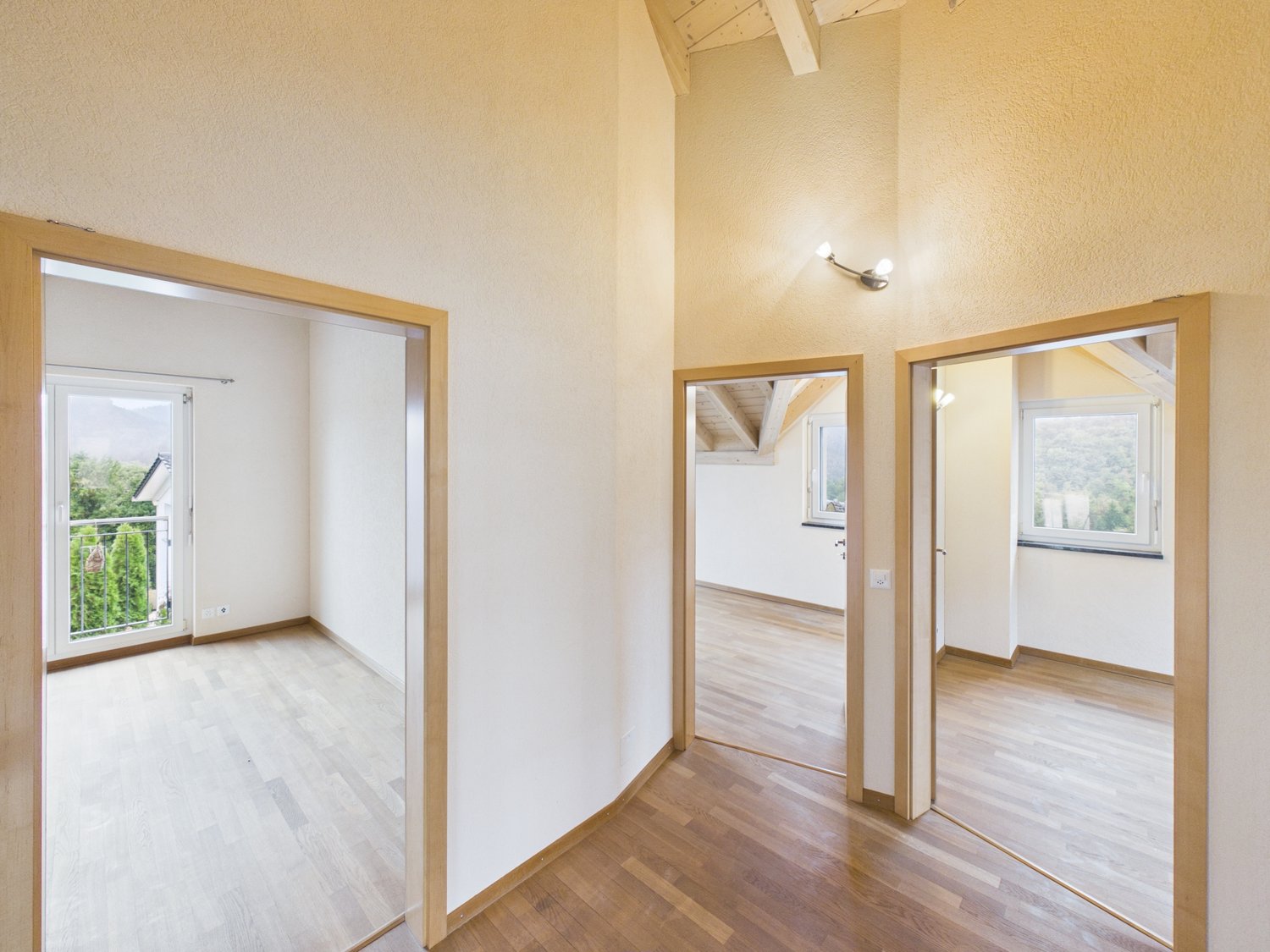 Casa singola con 6 ½ locali, foto 7 di 9