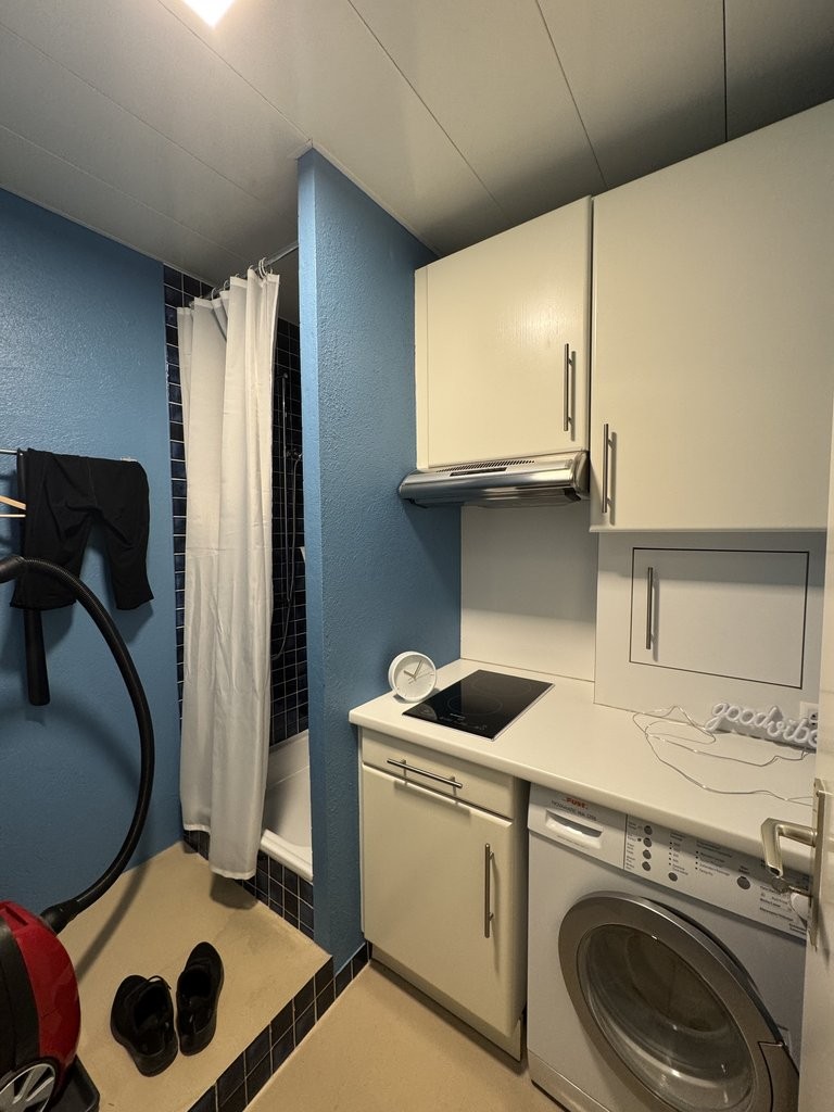 110m² studio