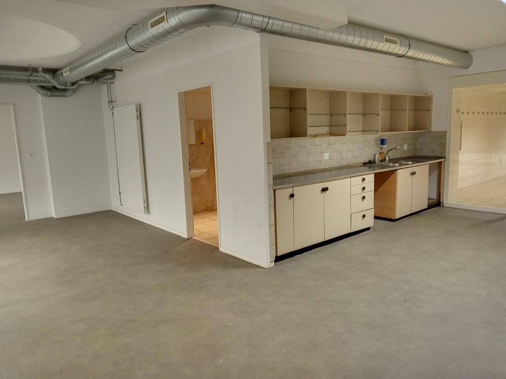 245m² ufficio, foto 5 di 10