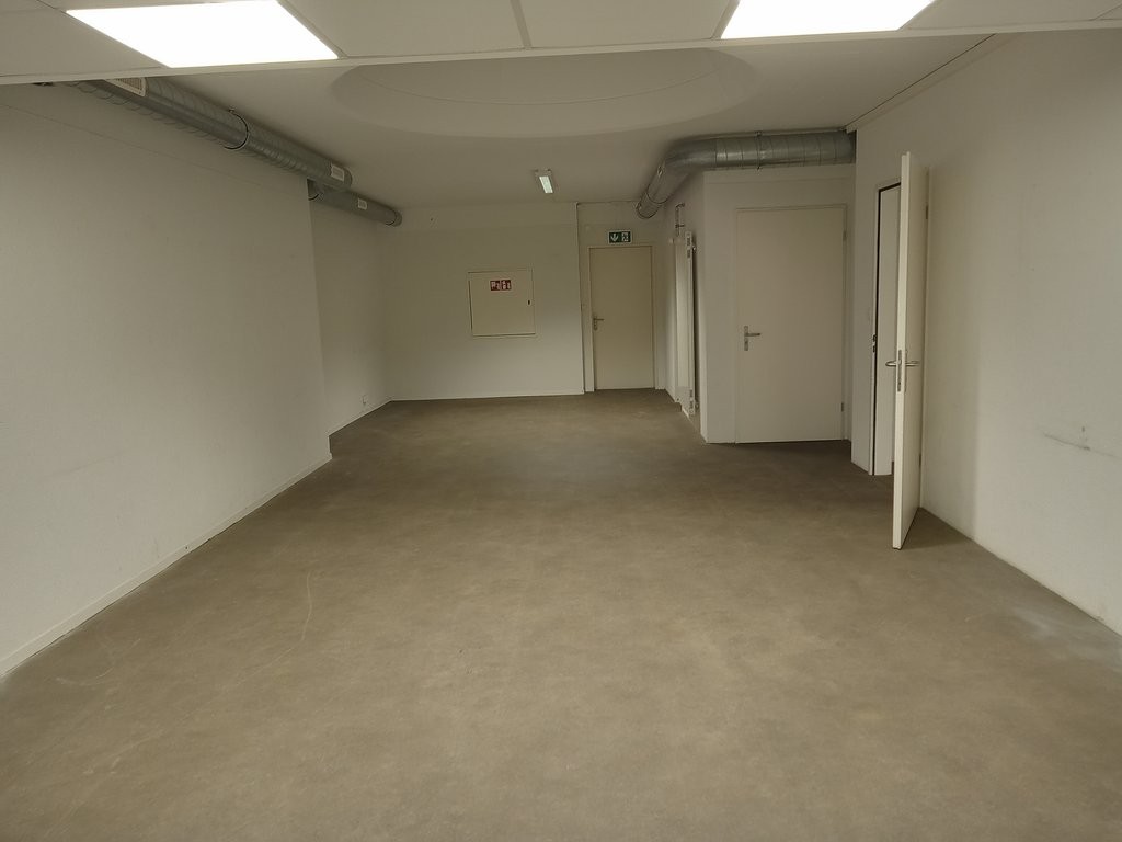 245m² ufficio, foto 3 di 10