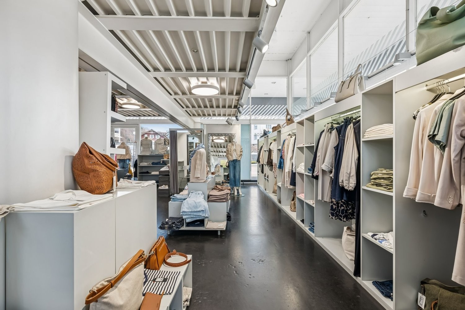 Negozio di 279m²