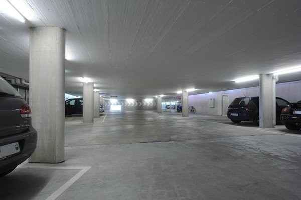 Tiefgaragenplatz