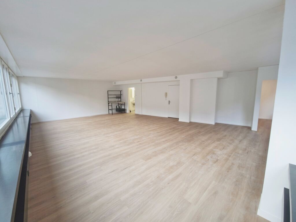 ufficio di 68m², foto 2 di 4