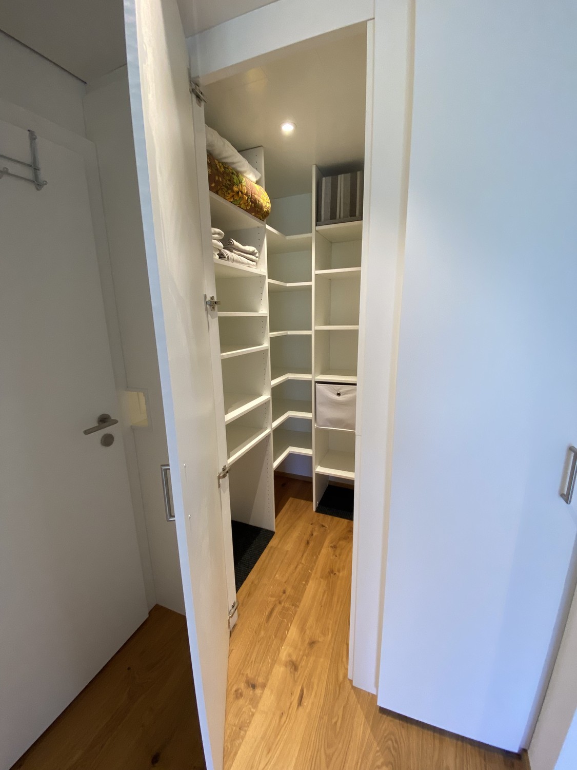 Appartamento di 2 ½ locali, foto 4 di 8