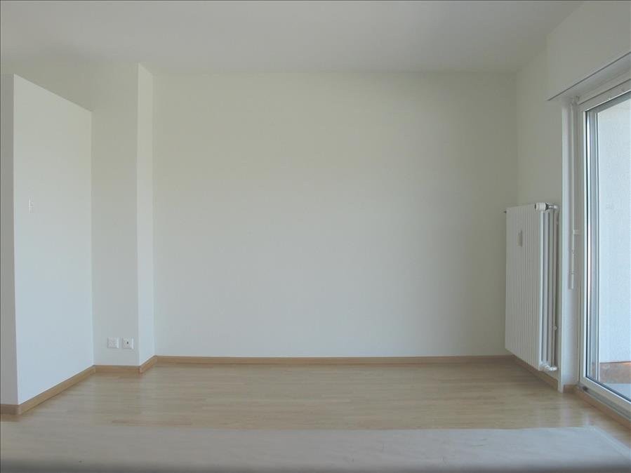 3 rooms apartment, foto 3 di 5