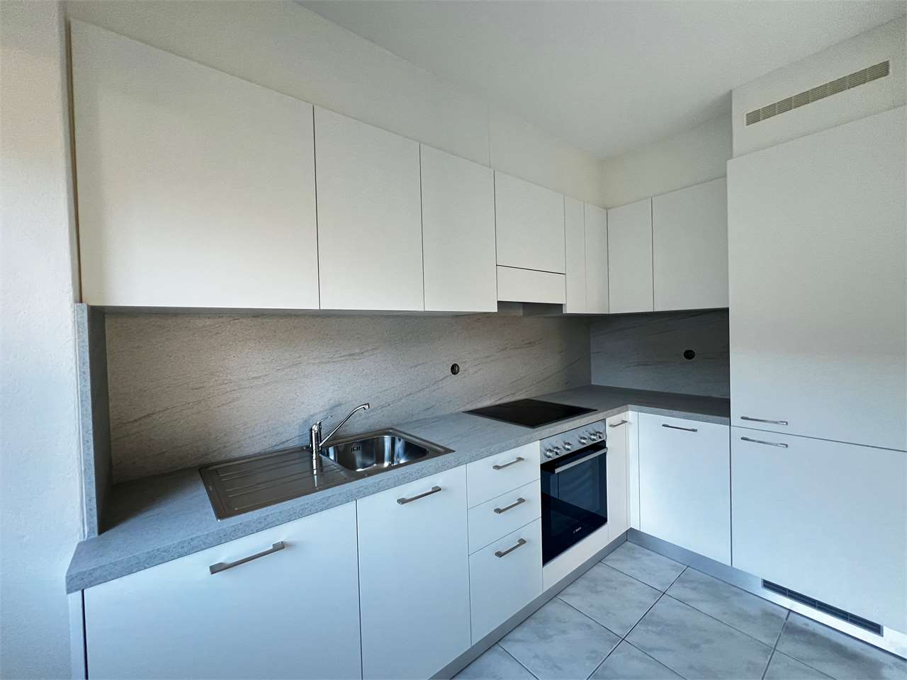 4 ½ rooms apartment, foto 6 di 8
