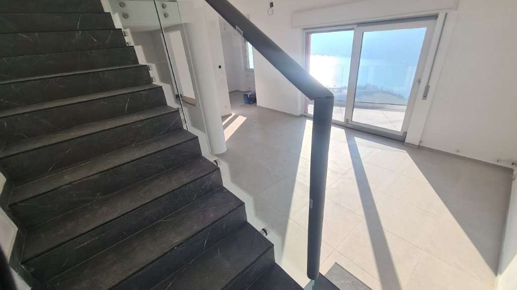 6 ½ rooms single house