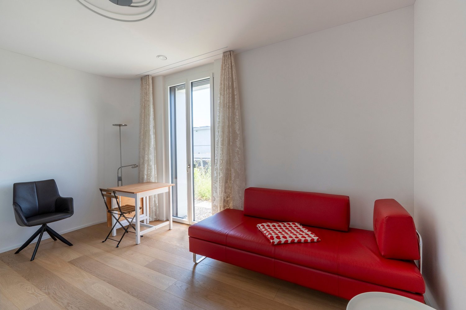 Appartamento attico di 4 ½ locali, foto 8 di 10