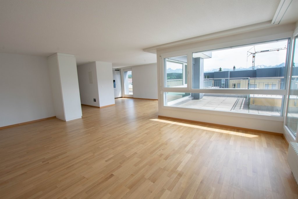 Appartamento attico di 4 ½ locali, foto 2 di 10