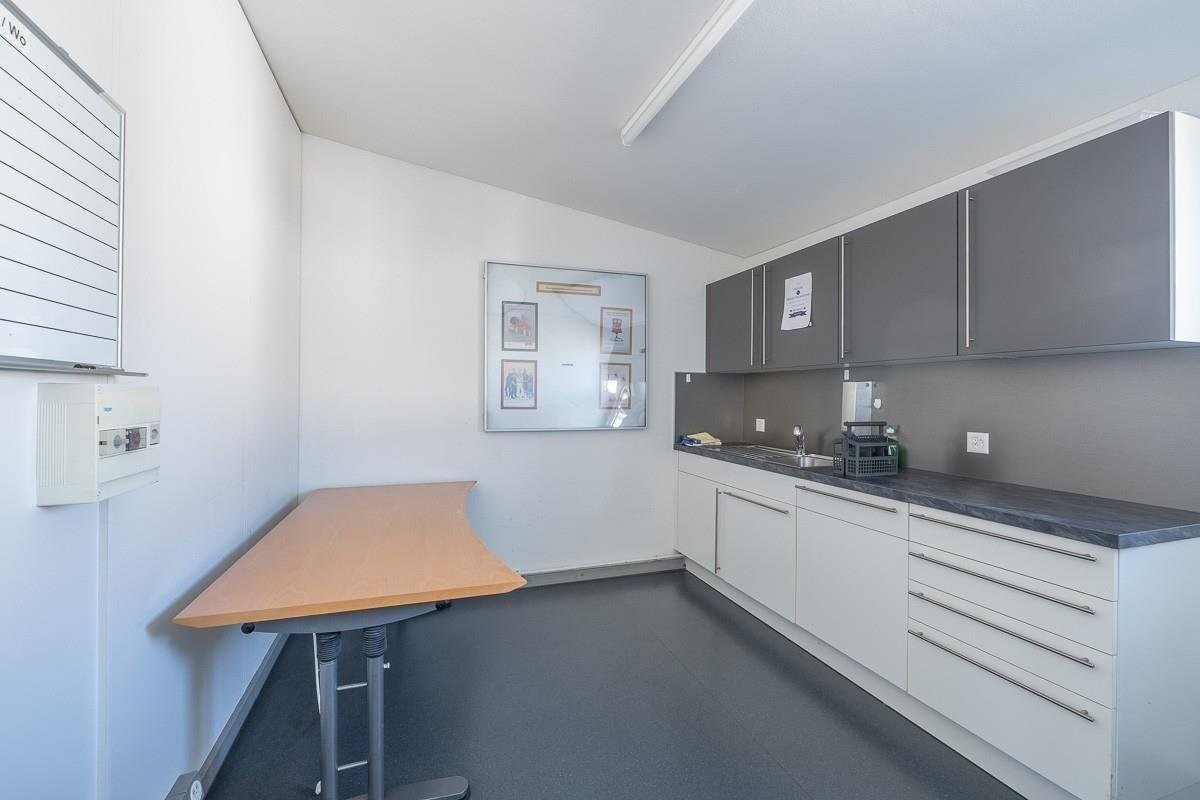 340m² commerciale