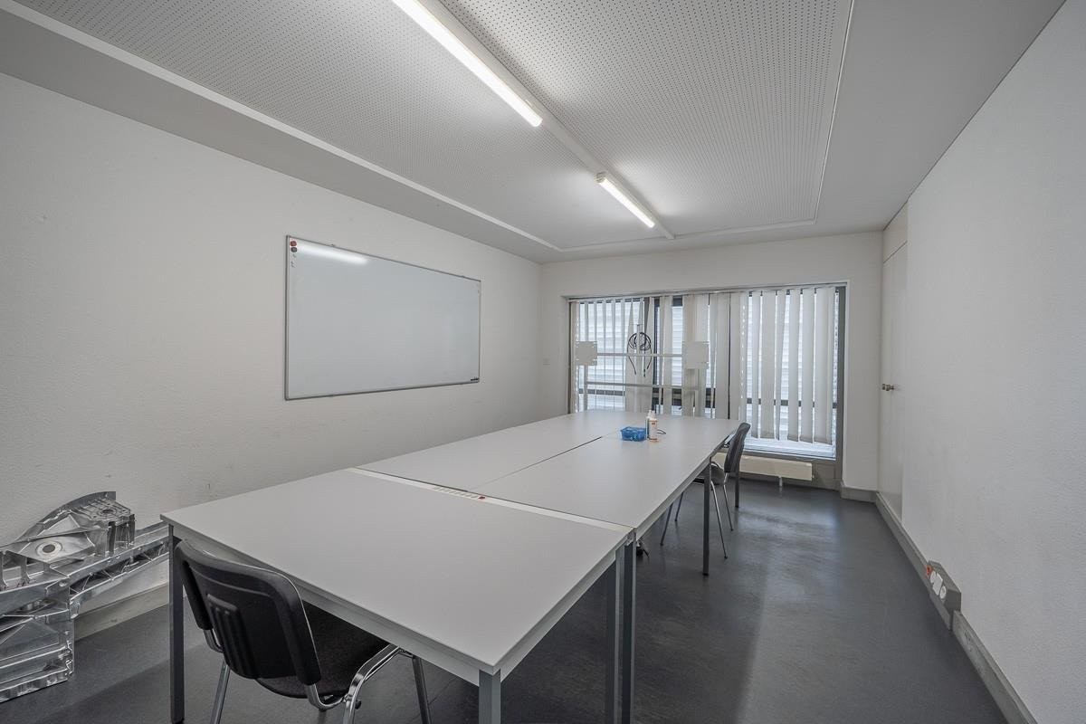 340m² commerciale