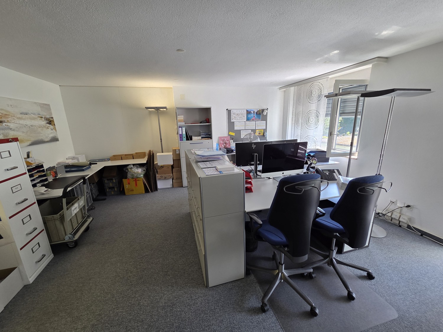 130m² office