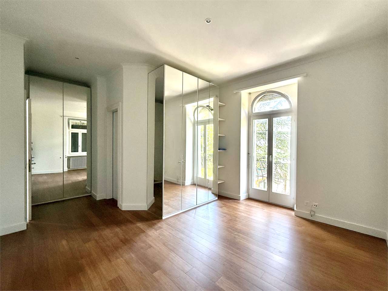 5 ½ rooms apartment, foto 9 di 10