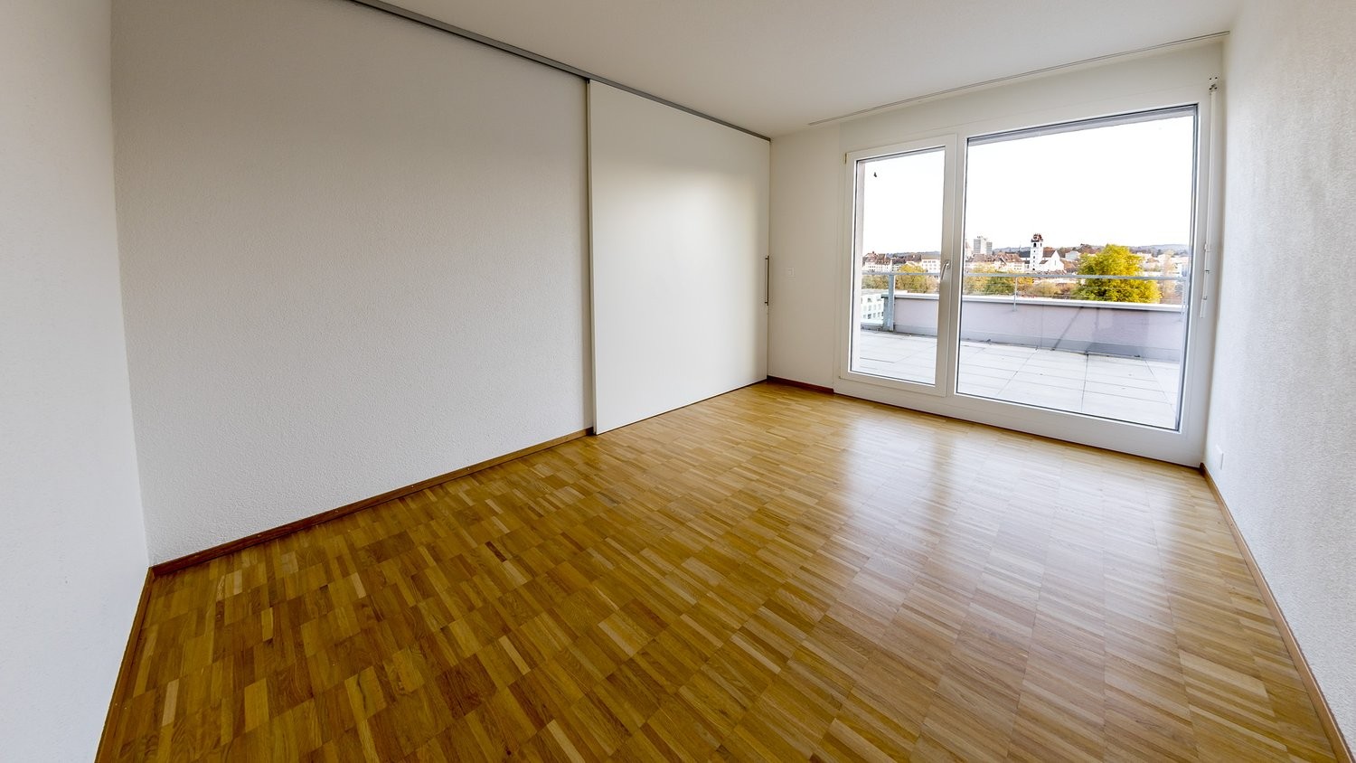 appartamento con terrazza di 4 ½ locali, foto 6 di 10