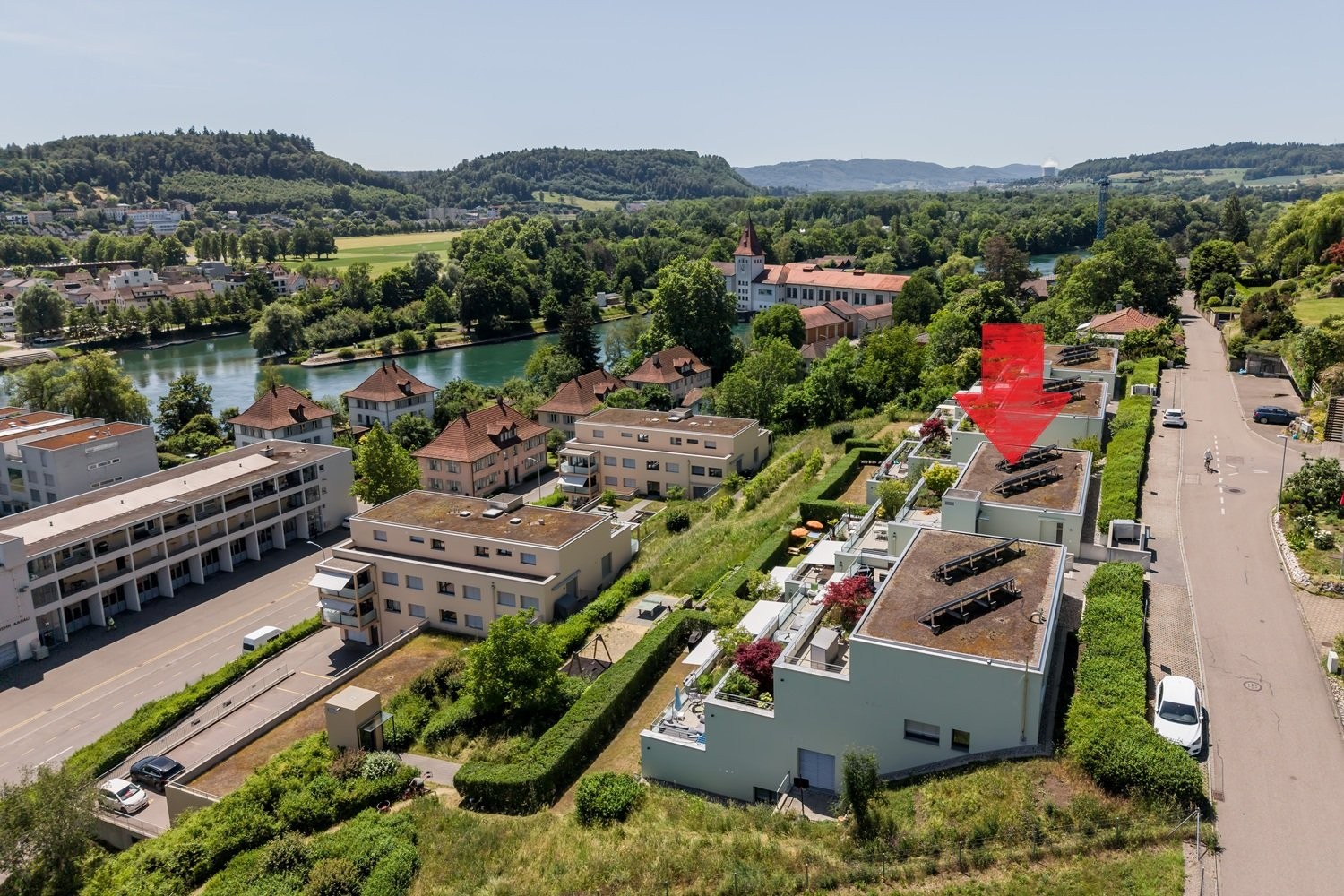 appartamento con terrazza di 4 ½ locali, foto 2 di 10