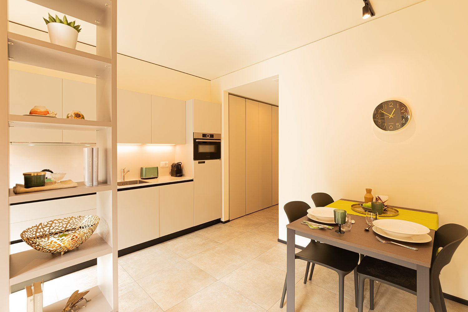 2 ½ rooms furnished flat, foto 7 di 10