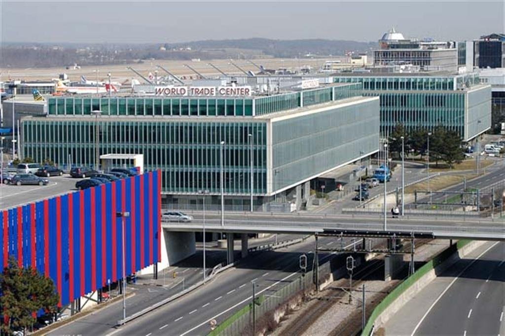 ufficio di 179m², foto 2 di 4