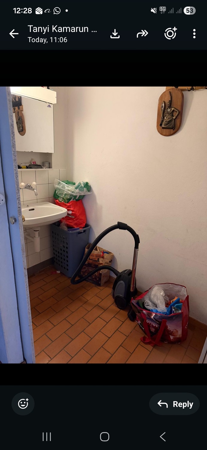 Stanza in un appartamento condiviso