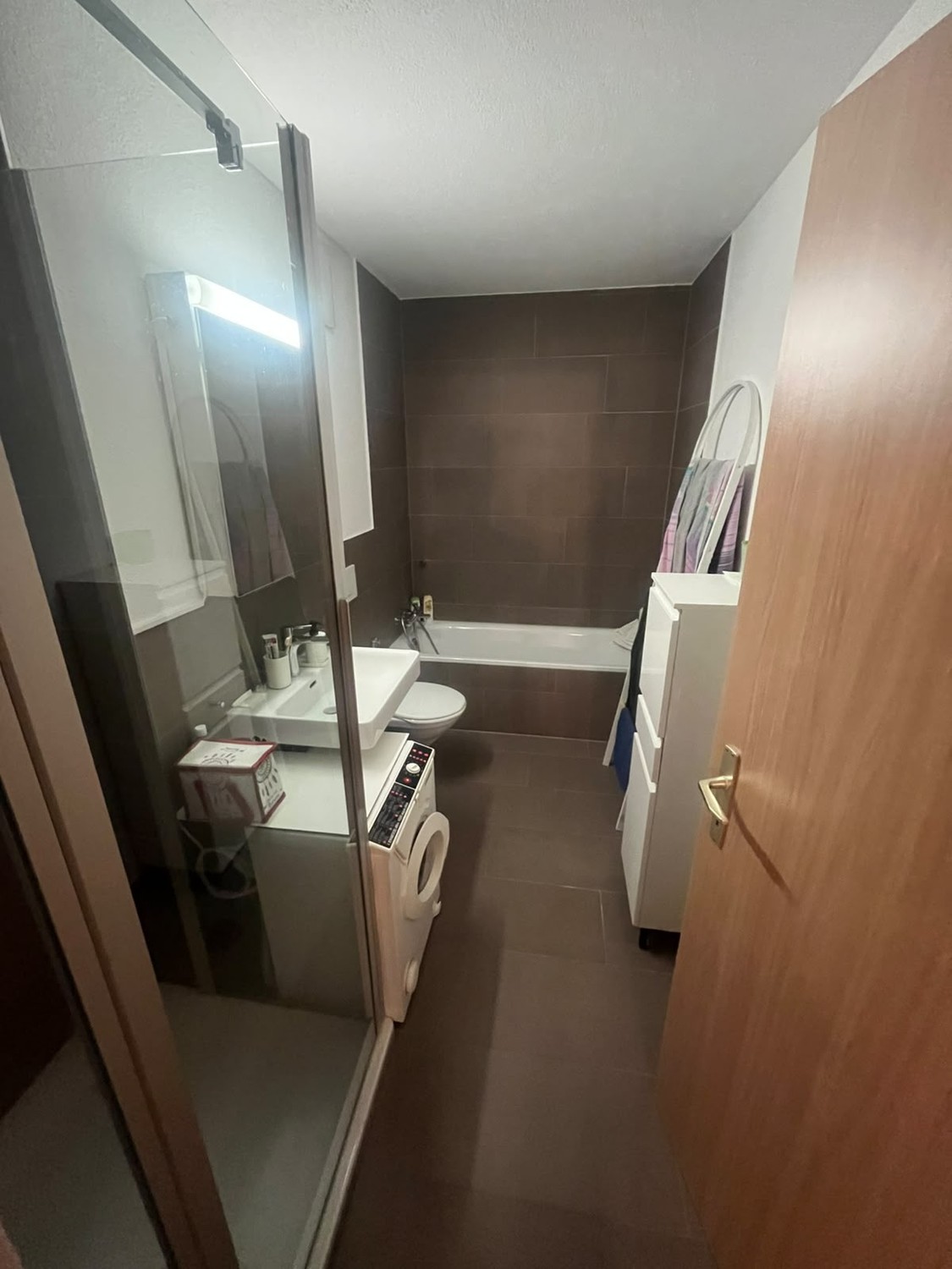 Camera in un appartamento condiviso, foto 3 di 4