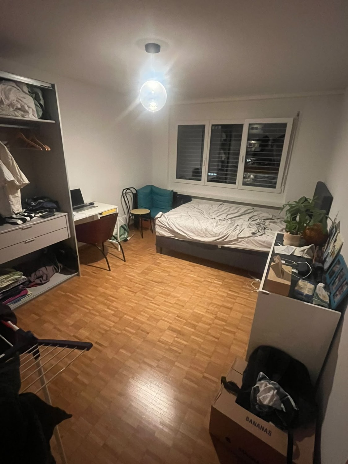 Camera in un appartamento condiviso, foto 4 di 4