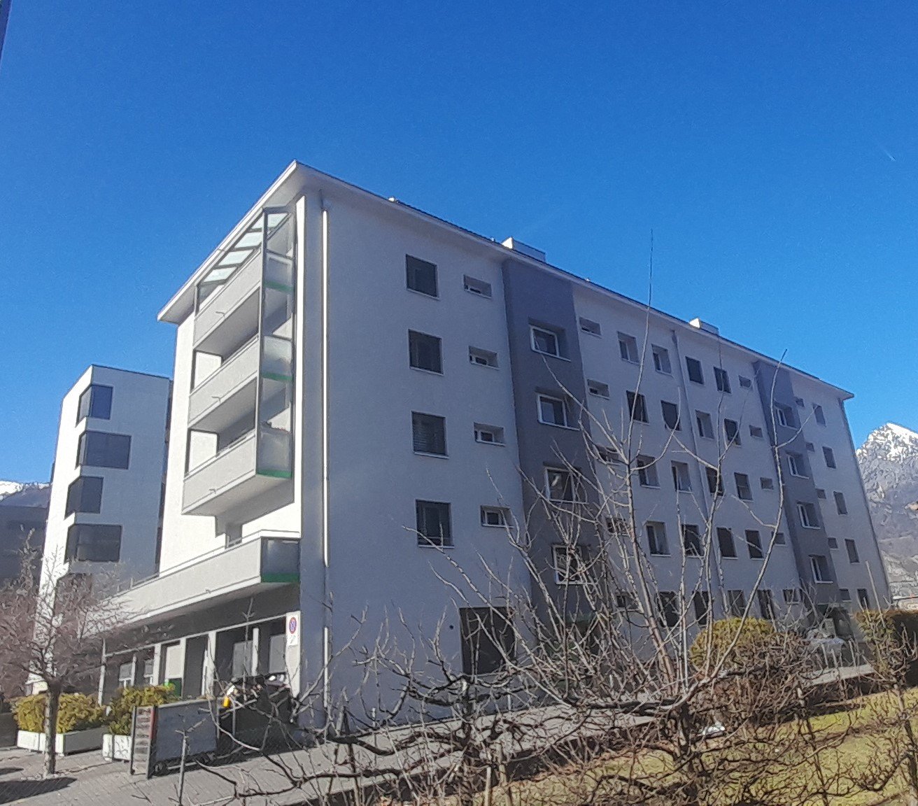 Appartamento di 2 ½ locali, foto 1 di 10