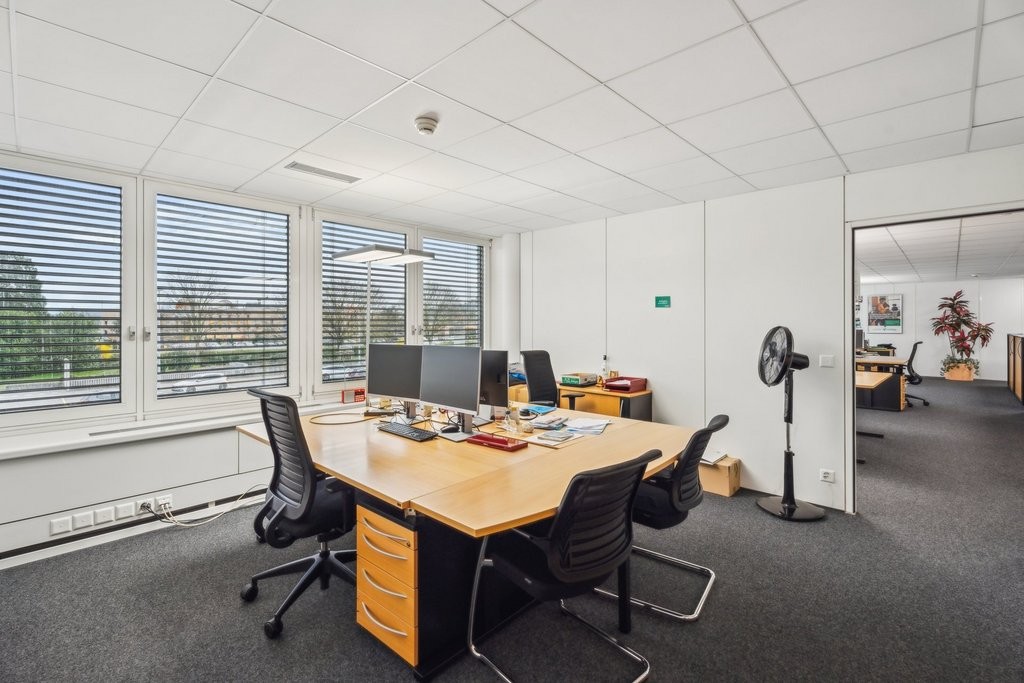 311m² Büro