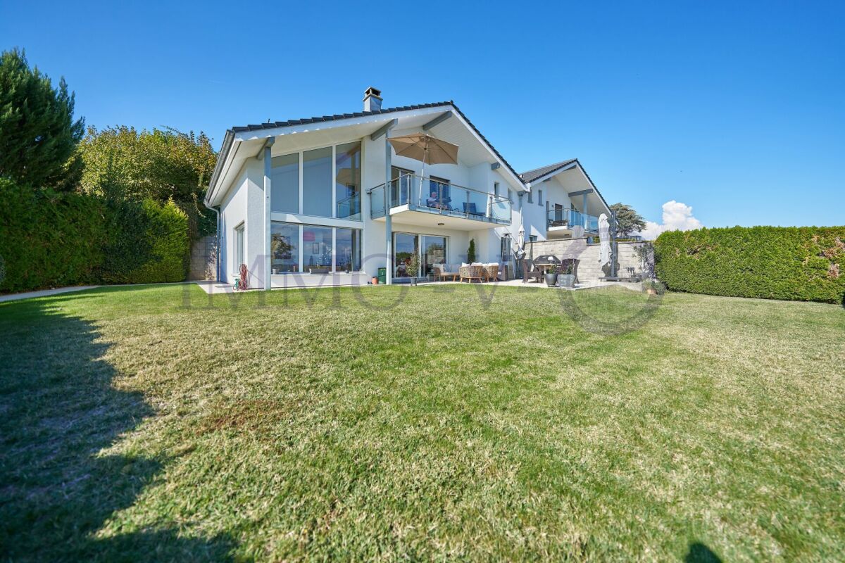 Villa di 6 ½ locali, foto 2 di 10