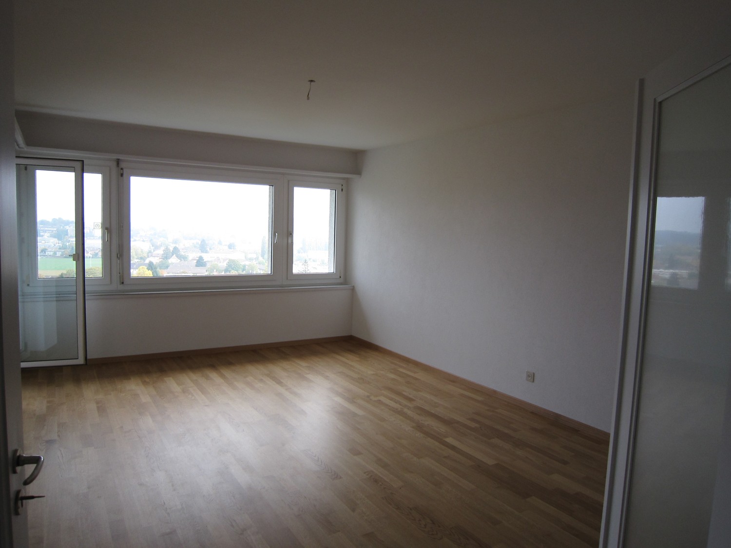 Appartamento mansardato di 3 ½ locali, foto 5 di 10