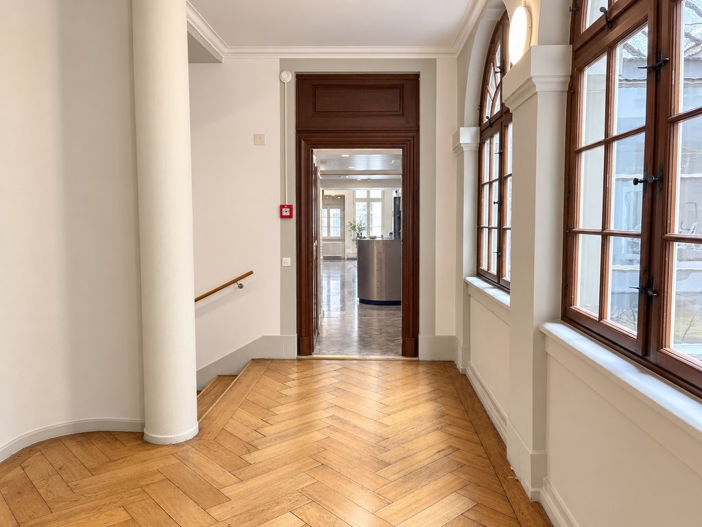74m² commerciale