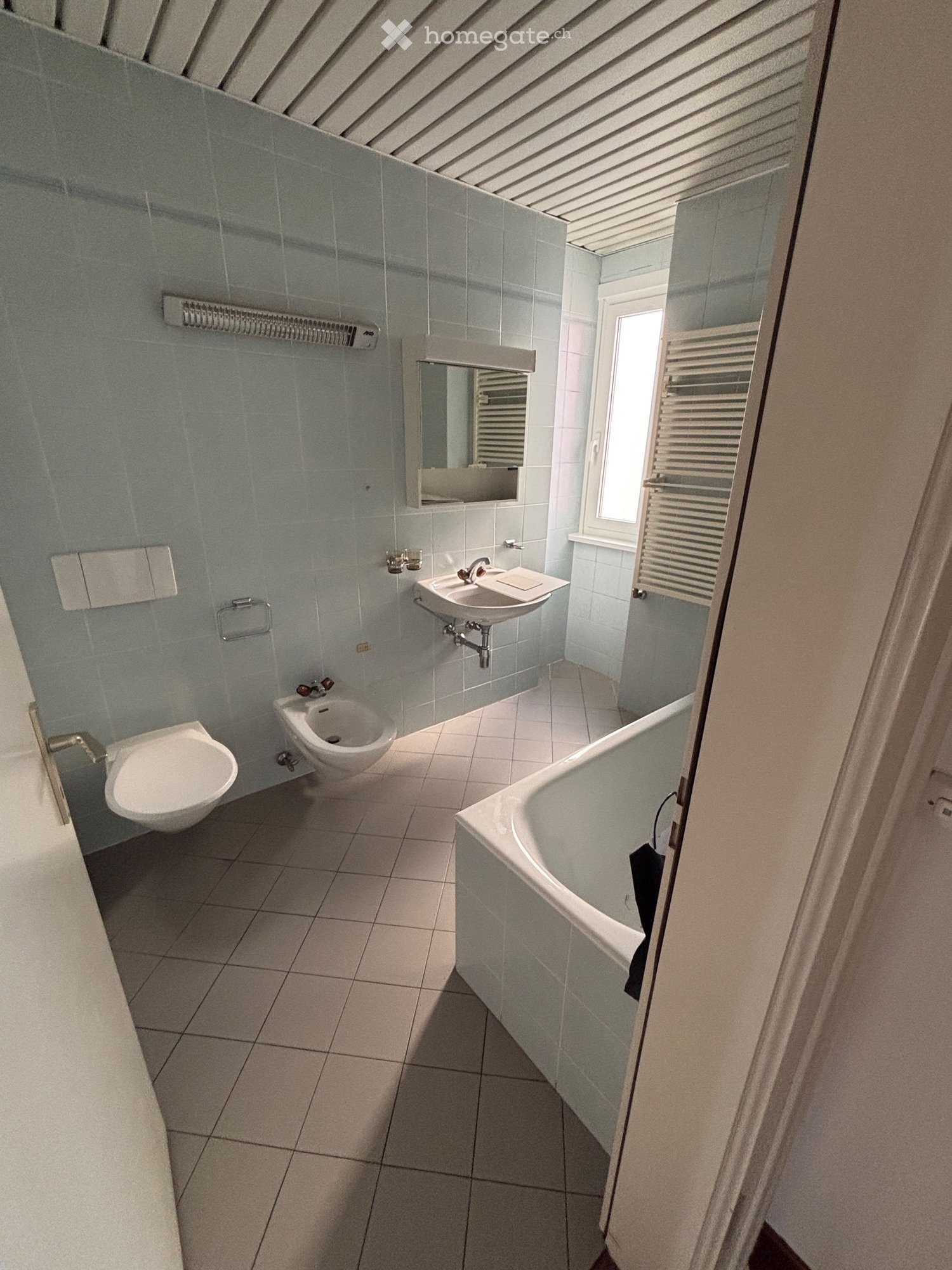 6 rooms apartment
