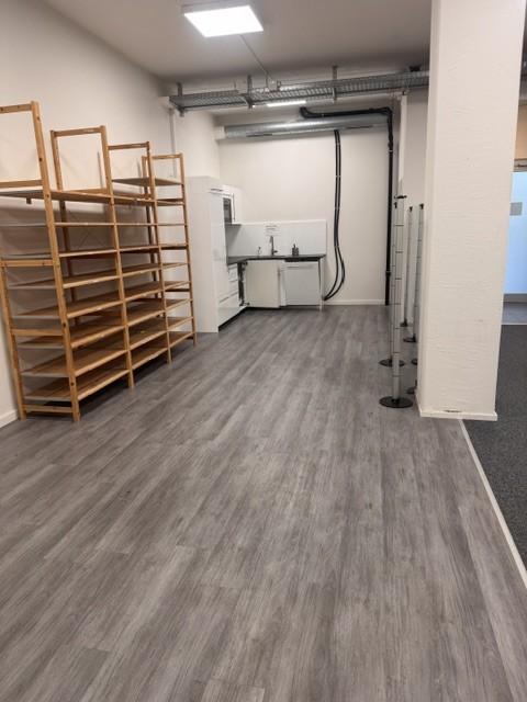 21-381m² commercial