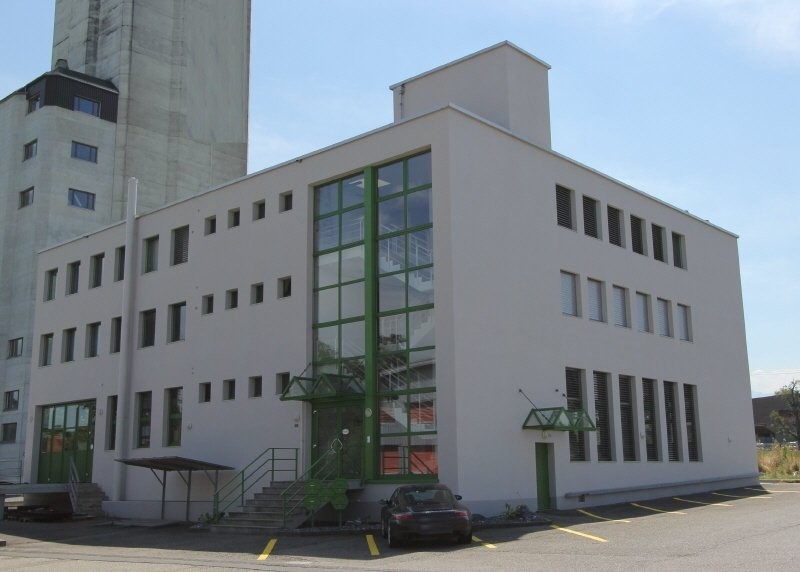 316m² office