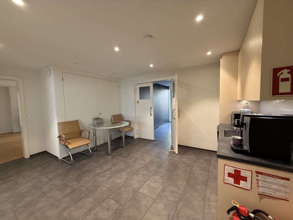 119m² commercial