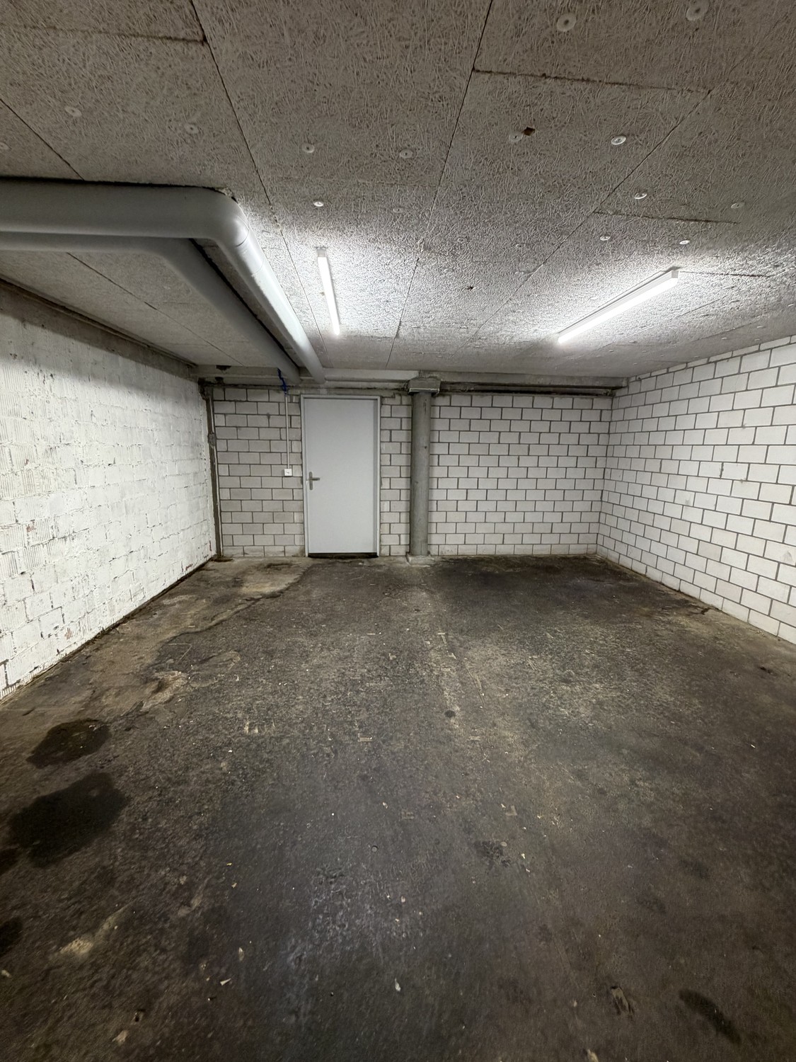 negozio di 97m², foto 9 di 10