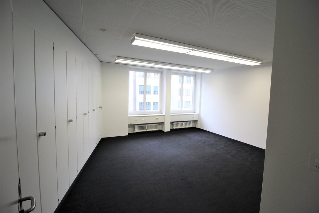 33m² ufficio, foto 2 di 7