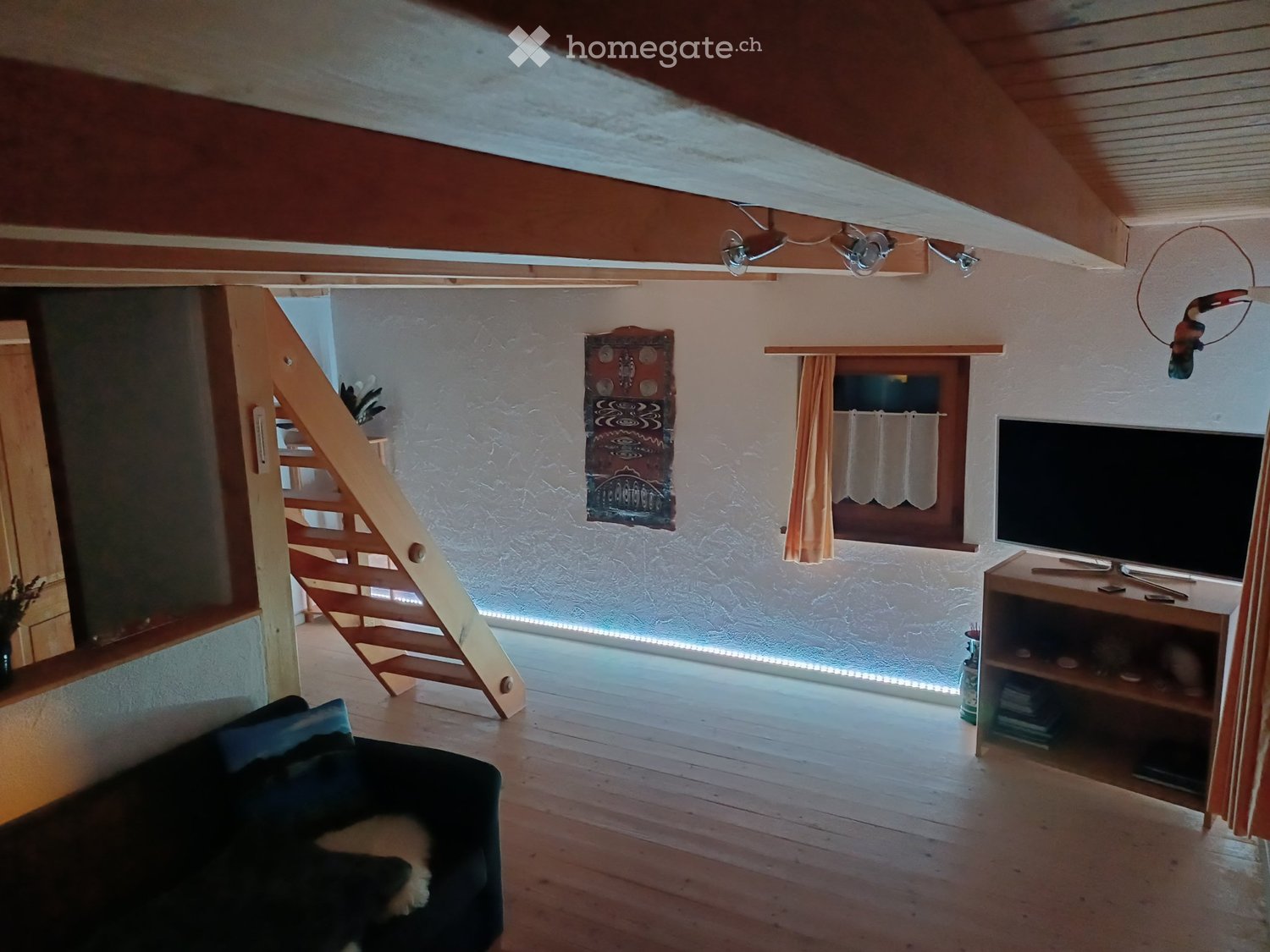 Casa singola di 3 locali, foto 1 di 3