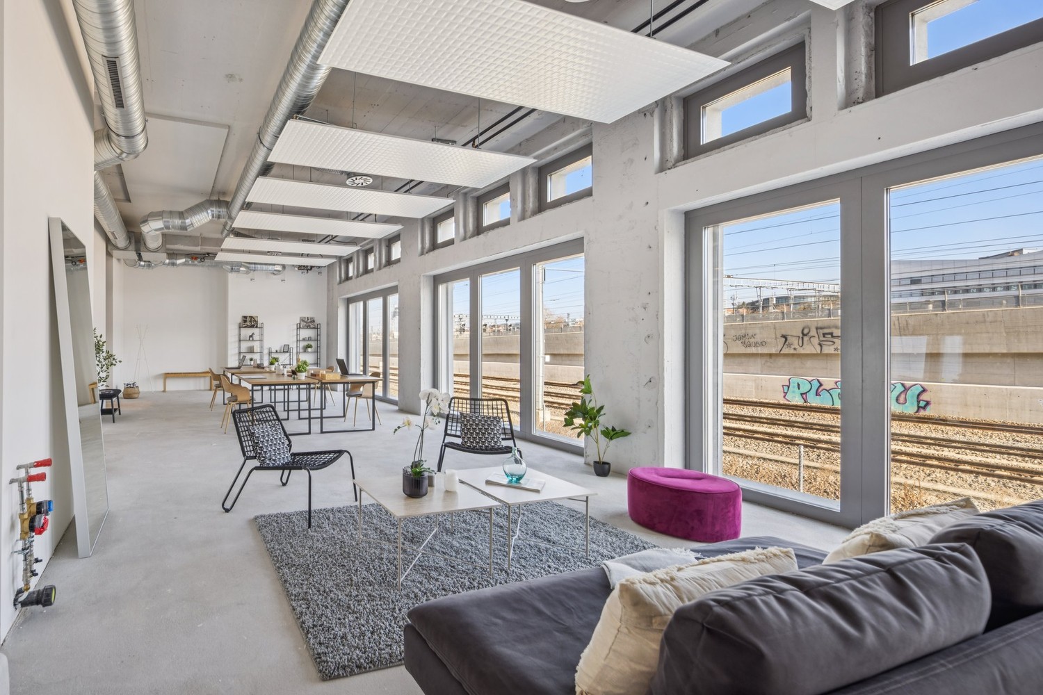 Atelier di 65m²