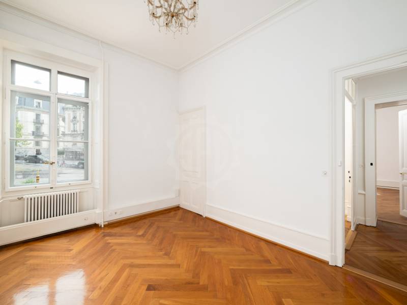 330m² ufficio, foto 10 di 10